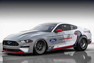 Mustang Cobra Jet 1400 become Ford’s first electric dragster.