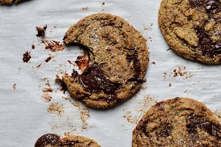 Vegan Tahini Chocolate Chip Cookies