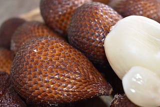 Weird, Sexy Fruit Finds #3- Salak. It’s called the Snake fruit. Let’s find out why.