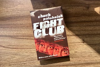 也許自我毀滅才是答案 － 《Fight Club》