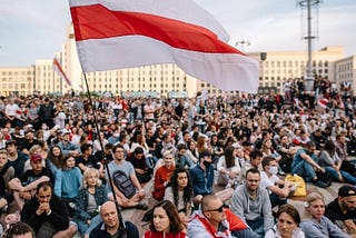 THE EU OR RUSSIA: WHO (and how) WILL EARN THE LOVE OF BELARUSIAN PROTESTERS?