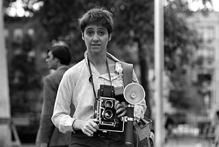 Retratar lo ajeno: un acercamiento radical a lo humano. Unas cuantas notas sobre Diane Arbus