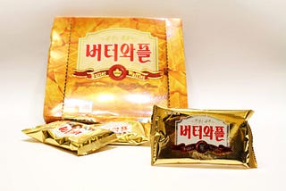 [快遞先生零食開箱]韓國CROWN 皇冠奶油鬆餅餅乾
