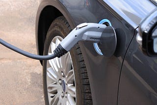 EV 101 for Auto Sales: How to Sell Electric Vehicles to Your Customers