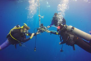 The Importance of Experienced Instructors in Dive Centers