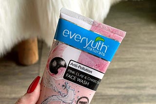 Everyuth Pink Clay and Charcoal Face Wash Review
