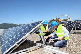 Why Commercial System Need Solar Panel Maintenance Melbourne Expert Services? — Arise Solar