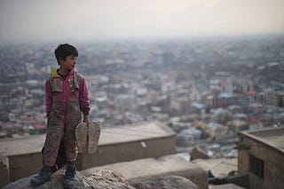 Registros do terror: o legado por trás das lentes no Afeganistão