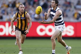 Cats edge past Hawks in desperate Easter Monday clash