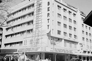 Liberty cinema, Mumbai pic when movie Chamkee(1952) was running. Note the clean road with Bullock cart and old model car. Courtesy- Zaheer Hassan