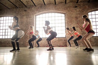 Squats: The ultimate exercise for legs and buttocks-2021