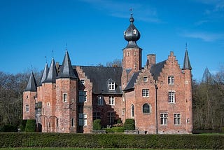 I Really Don’t Know Why I Waste My Time: A Saltburn Review