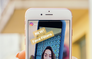 Instagram face filters are released: sigh, complain, join.