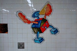 El tubo de hacer burbujas era su elemento favorito del kit de supervivencia para el jardín, pero…