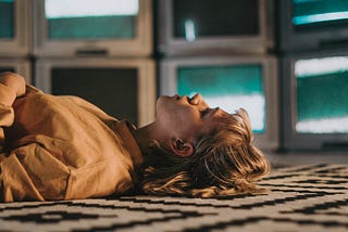 Why I stare at my smartphone screen all day long