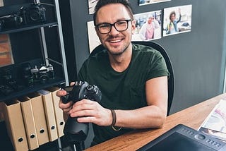 Easy Tips to Use Your DSLR Camera According to Daniel Doyle