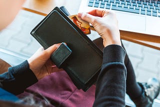Super Easy Ways To Be Smart With Your Credit Card
