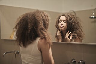 Want to Boost Your Self-Worth? Give Up These 4 Habits