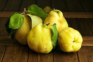 Quince Fruit Nutrition Facts and Health Benefits