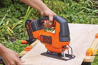 The Unbeatable Quirkiness of the Best Cordless Jigsaw: Cutting through the Laughs!