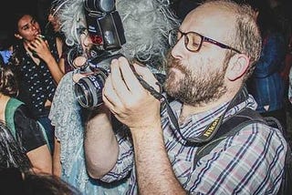 Jorge Matta: “Soy como un fotógrafo de matrimonios, pero de eventos travestís”.