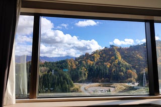Shifting Seasons, Renewed Mind hr684