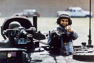 It’s Hilarious That This Photo of Michael Dukakis in a Tank has Defined his Career