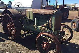 Tractoring in Childhood