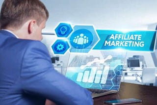 What is affiliate marketer?