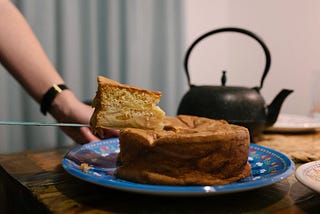 Wenn ein Kuchen zum Kunstwerk wird, muss es einfach französisch sein