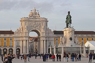 Discover Lisbon’s most famous squares