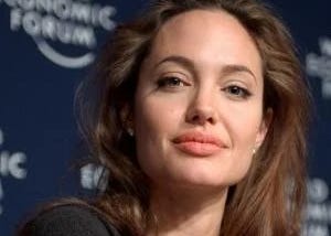 Angelina Jolie Movies,Kids,Mother,Daughter,Age,Brother,instagram,Husband and Net Worth