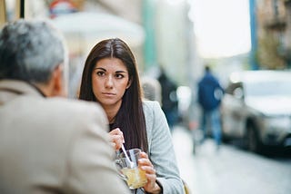 5 Red Flags You’re About to Get Pulled Back Into an Unavailable Man’s Orbit