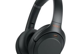 Headphone Showdown in the Air: Sony WH-1000 MX3 vs Bose QC 35 II