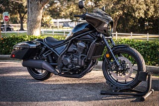 Picture of the 2023 Honda Rebel 1100t motorcycle.