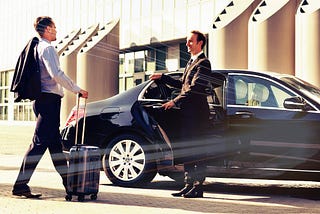Black Car Service in Chicago: A Luxurious and Convenient Way to Travel