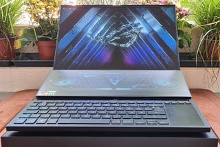 ASUS ROG Zephyrus Duo 16 2022: Avoid at Any Cost