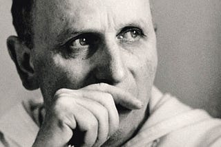 Yves Congar: "Arcebispo Lefebvre, o 'Campeão da Tradição'? Algumas Clarificações" [TRADUÇÃO].
