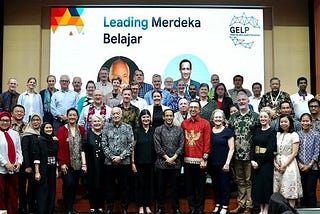 Merdeka atau Terjajah: Sebuah Refleksi Sistem Pendidikan Nasional