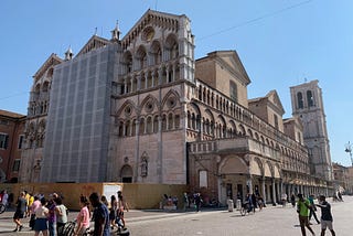 Visitando Ferrara: un pueblo italiano medieval