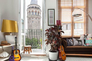 An Airbnb house with Galata tower view. Source: https://thehoneycombers.com/singapore/airbnb-competition-views-campaign/