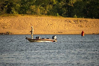 How to Be an Environmentally Conscious Boater