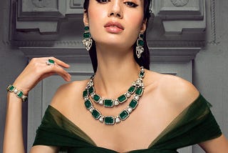Creating Stunning Looks with Luxury Jewellery