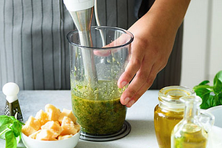 Mastering the Culinary Art with a Hand Blender: A Kitchen Essential