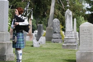 Buffalo’s Redheaded Bagpiper