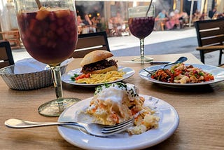 Should You Ask Your Guests to Bring Food to Your Party?