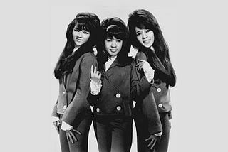 Ronettes Songs Photo: GAC-General Artists Corporation-management, Public domain, via Wikimedia Commons