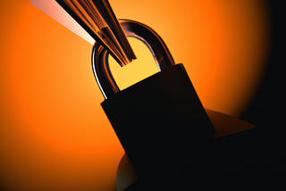 7 Things You Should Keep Private for a Healthy Private Life