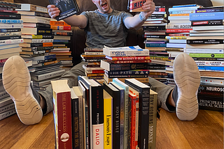 I Read 210 Books to Learn How to Grow My Business…Only These 4 Actually Helped