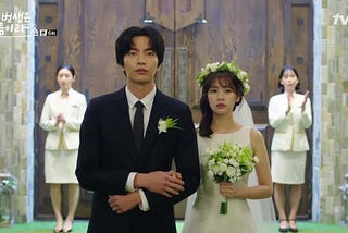 Berbagai Sudut Pandang Pernikahan Dalam Drama Because This Is My First Life